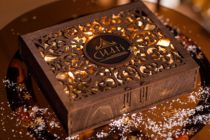 Шкатулка ручной работы "Сиам" (малая), из дерева